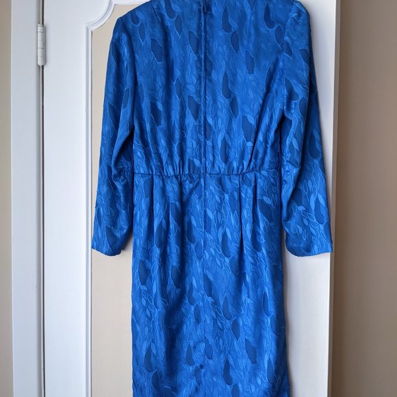 Beautiful ocean blue dress - Picture 4 of 4